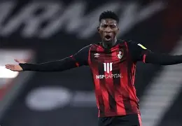 风云突变！比利亚雷亚尔冲刺阶段迎来里程碑，社区盾版图或变，底气十足，更衣室氛围转暖的简单介绍-九游娱乐APP